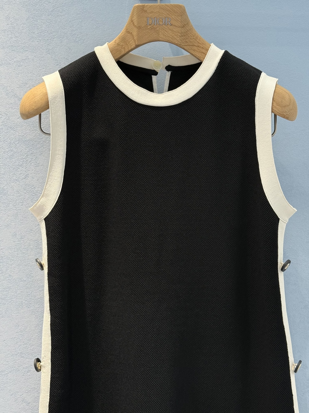 DIOR Black & White Knit Vest Dress with Star Button Detail - Chic & Stylish 4 cmp i1747242400495 4806 0 2