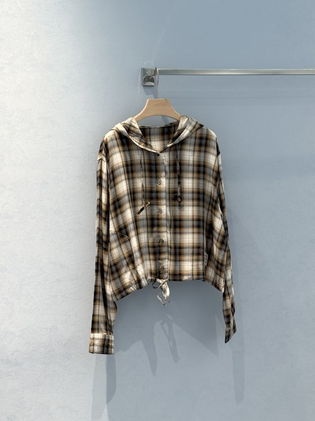 AcneStudio 1996 Emblem Striped Suit: Light, Cozy, and Stylish Summer Wear