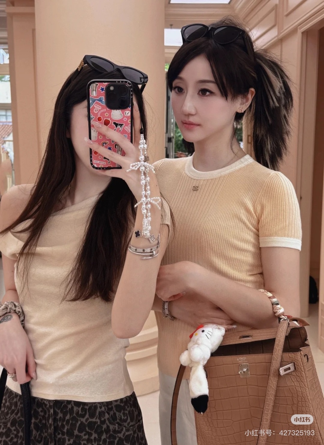 [Chanel Women