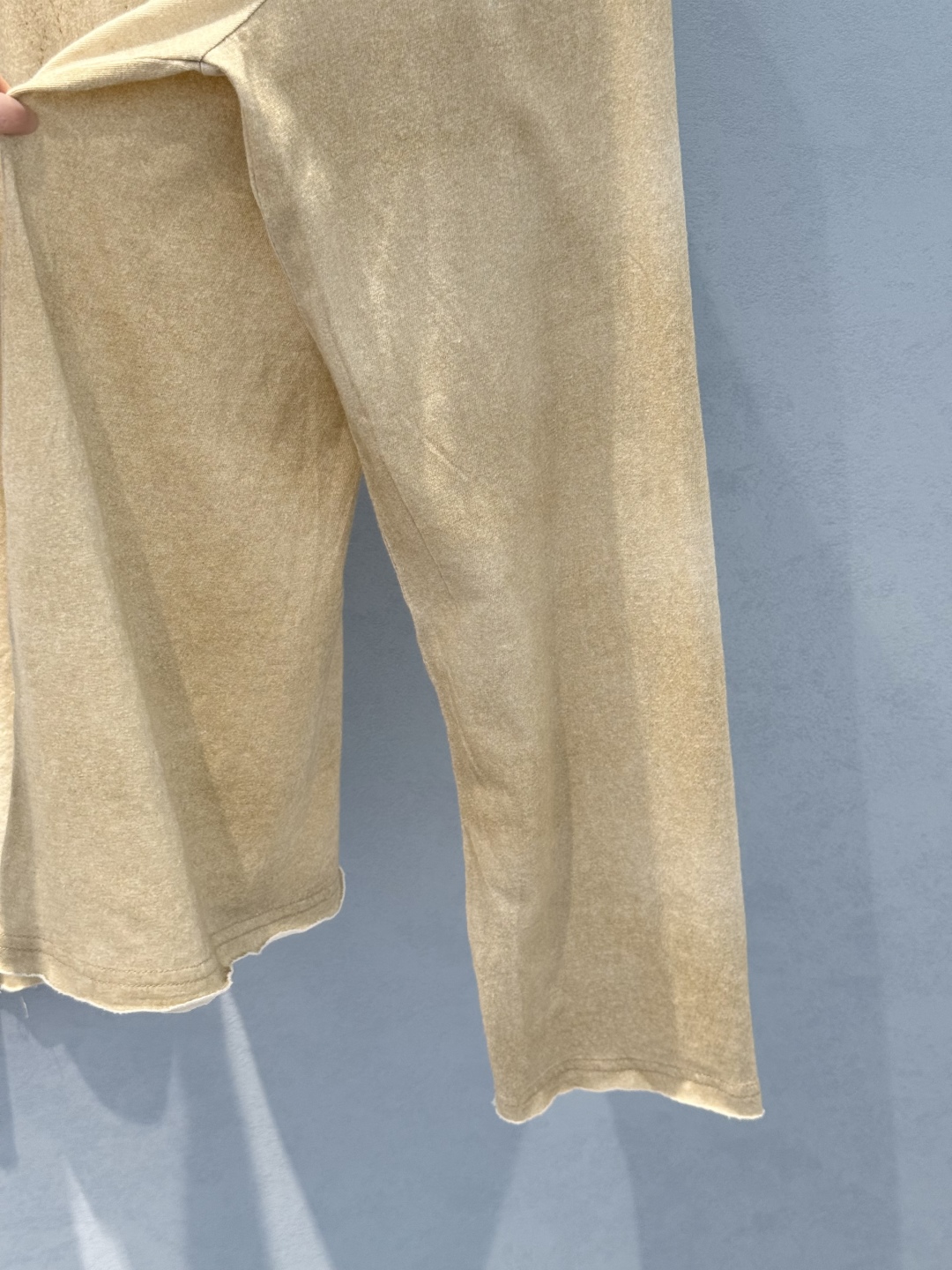 AcneStudio MidSummer Series: Custom-Made Cotton Apparel for Men and Women - 图片 7