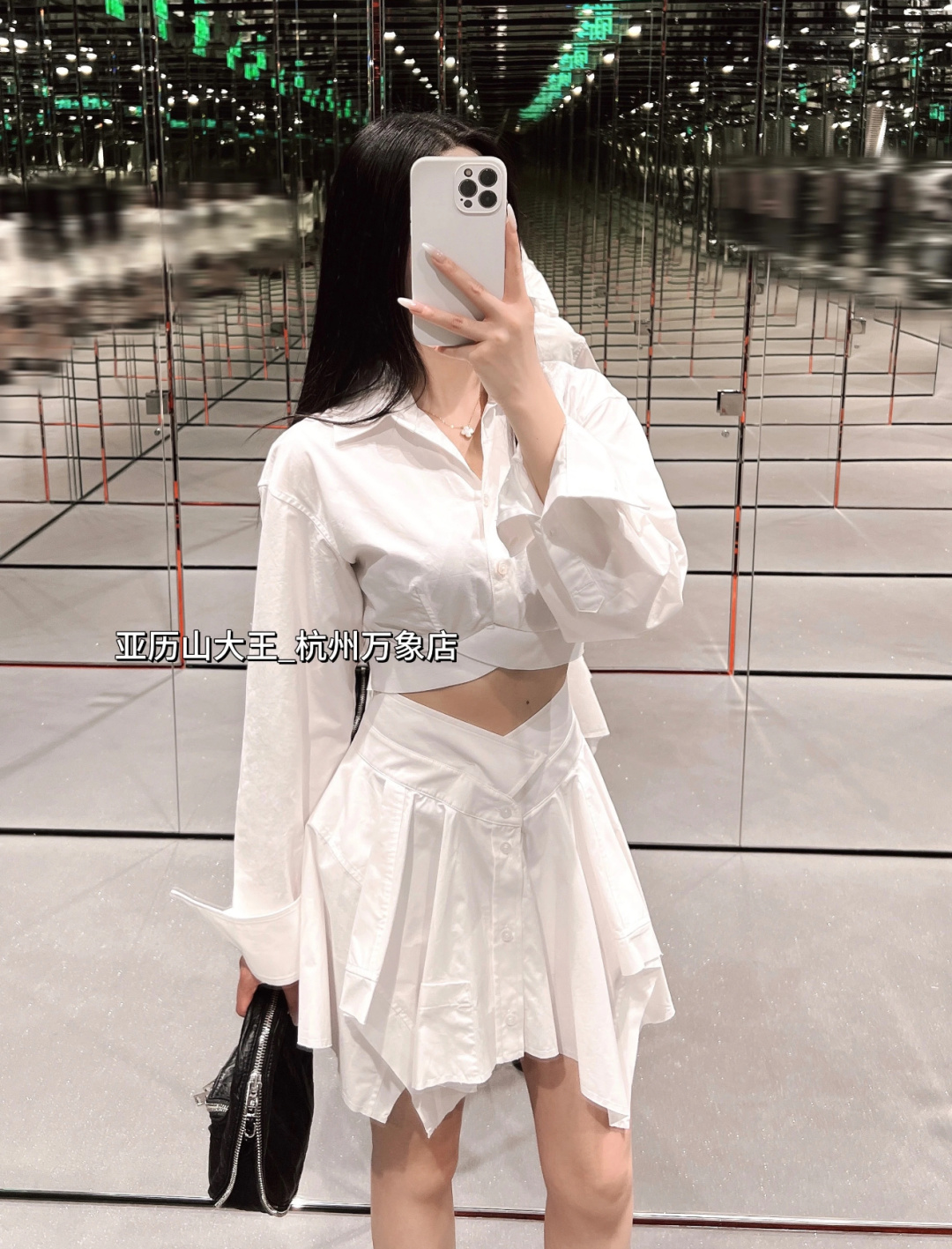 Stylish Half-Skirts and Bulls: Unique Cotton Design for Vacation and Leisure - 图片 1