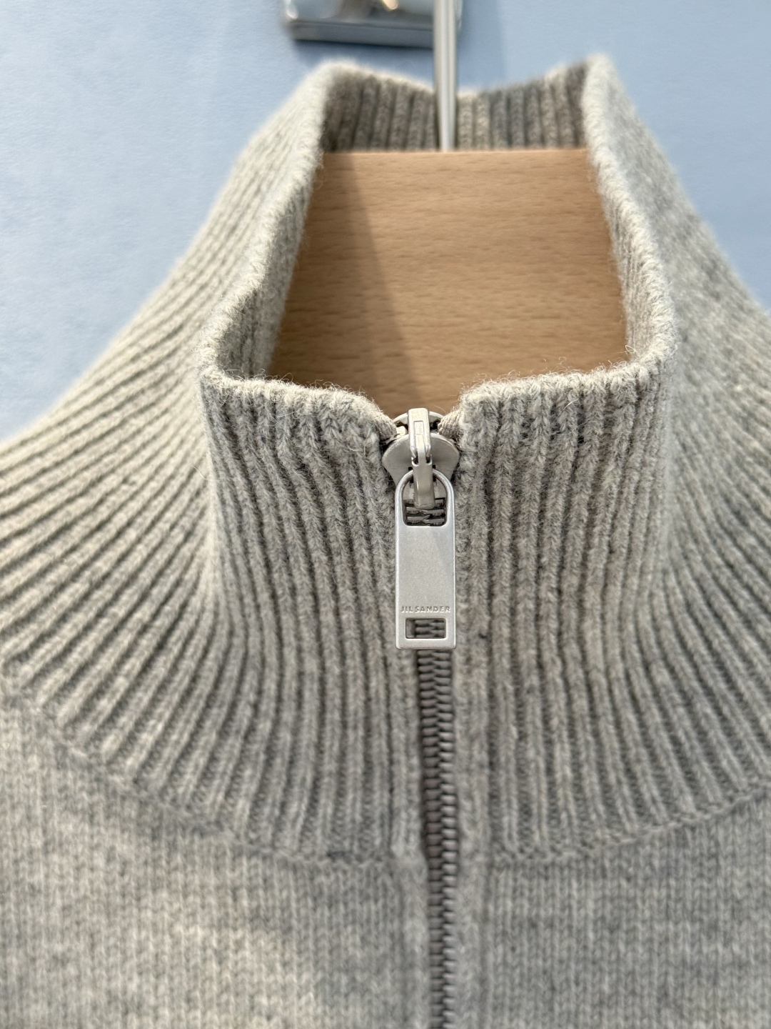Tweedy Woman Zipper Jacket: JIL Sande*p60new – Stylish Leisure Wear with Fine Details - 图片 7