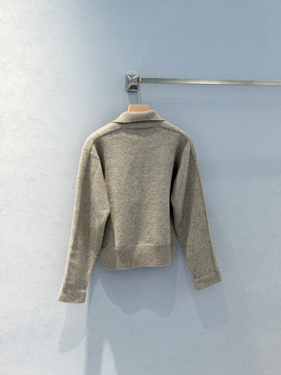 Tweedy Woman Zipper Jacket: JIL Sande*p60new – Stylish Leisure Wear with Fine Details - 图片 4