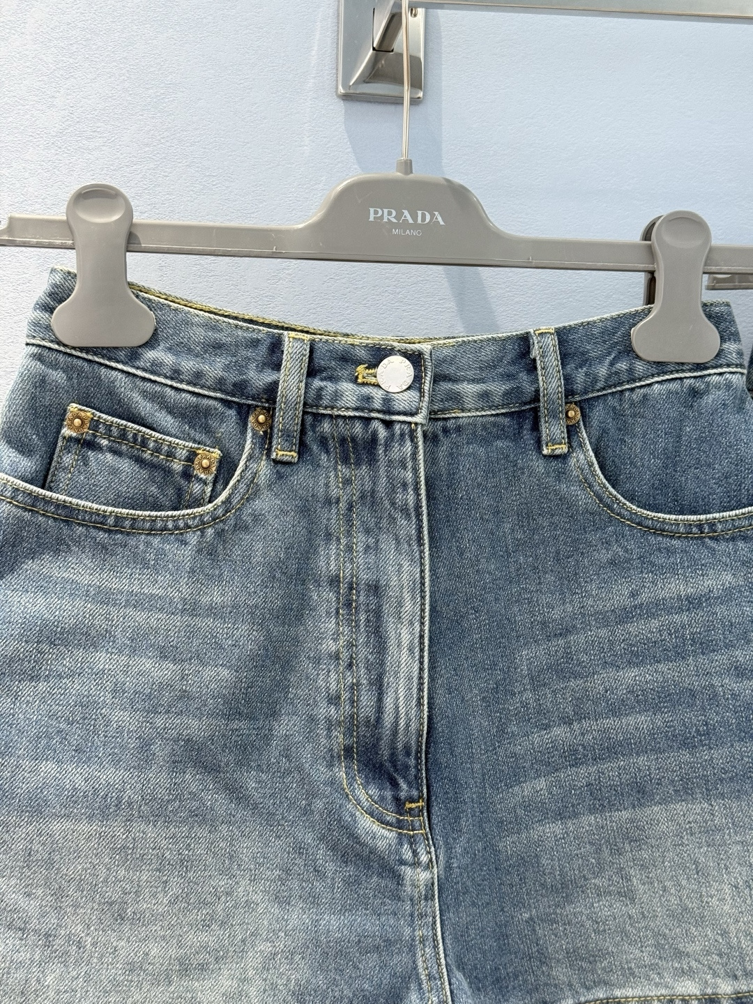 High-Quality Prad*p60new Dress with Perfect Triangulation and Cotton Material - 图片 6