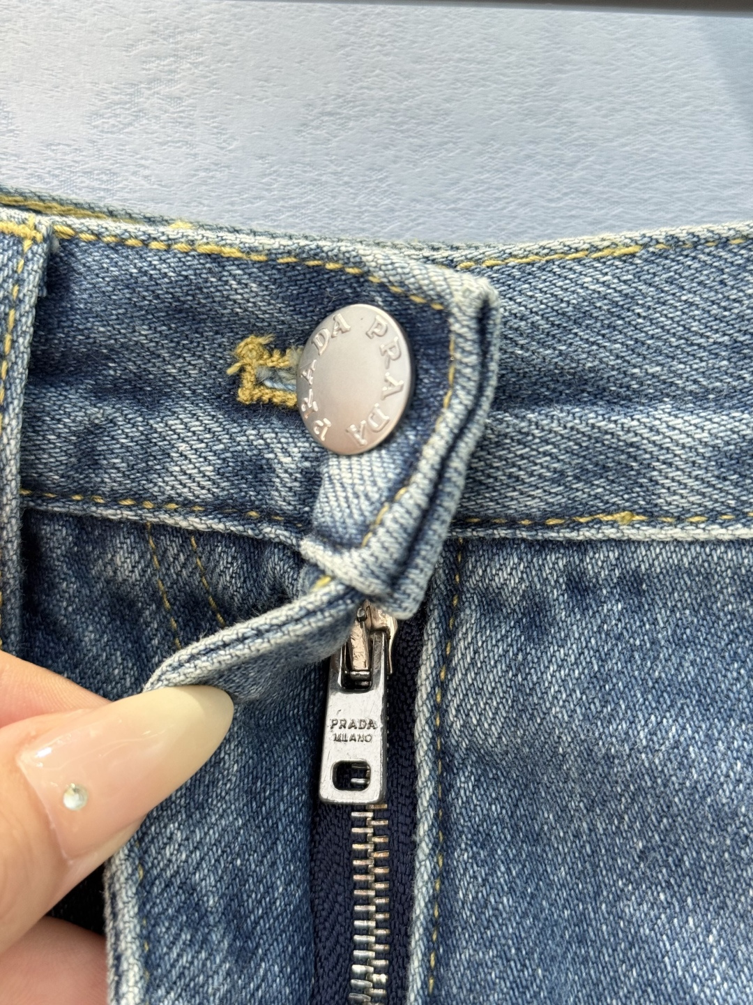 High-Quality Prad*p60new Dress with Perfect Triangulation and Cotton Material - 图片 7