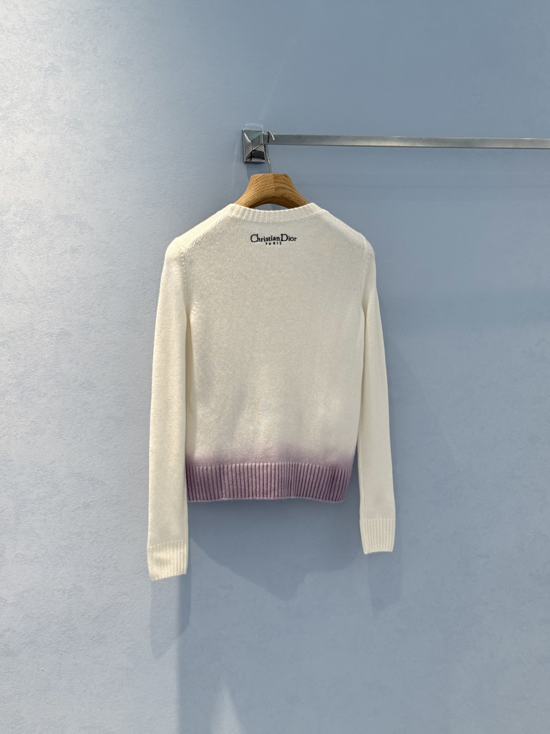 DIOR Gradient Embroidered Floral Knit Sweater - Luxurious Cashmere Blend 3 cmp i1754298671359 383 0 1