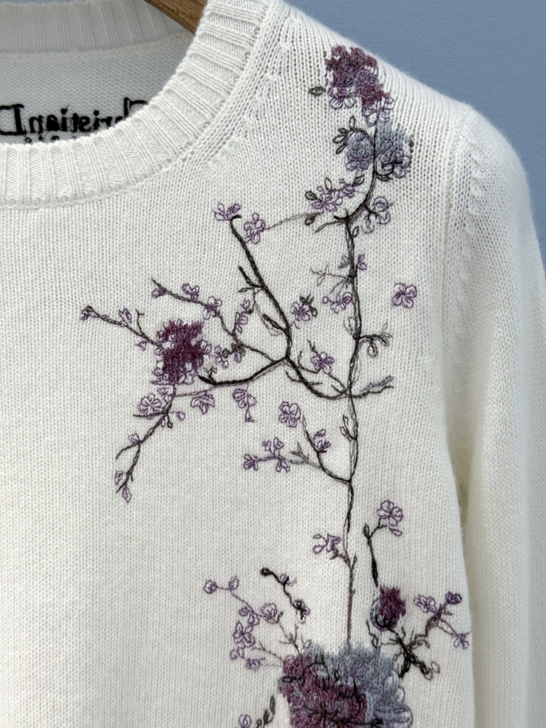 DIOR Gradient Embroidered Floral Knit Sweater - Luxurious Cashmere Blend 7 cmp i1754298671359 6686 0 3