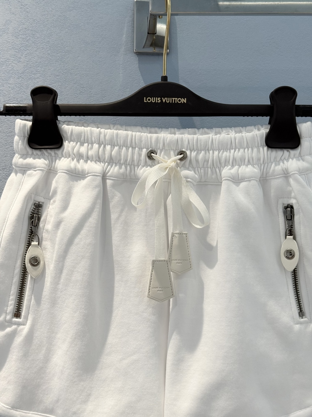 “Classic Brand Cow-Skin Dress with Lvp60new Pelts: Exclusive 100% Cotton Shorts for Summer Style” - 图片 4