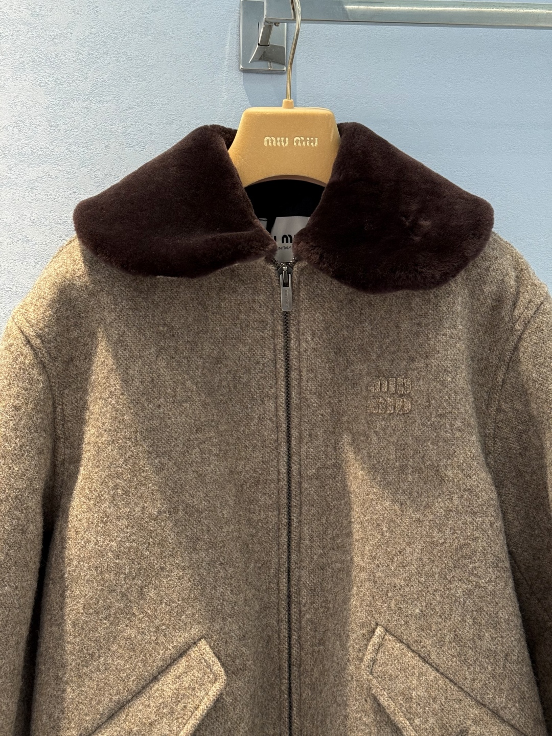 Miu Miu Shearling Zip-Up Jacket: Unisex Loose Fit, Embroidered Logo 5 cmp i1756271005401 865 0 3