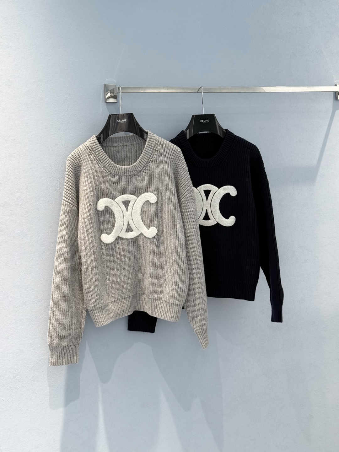 Celine Triomphe Logo Wool Sweater: Soft, Comfortable, and Stylish 4 cmp i1759656952309 4818 0 2