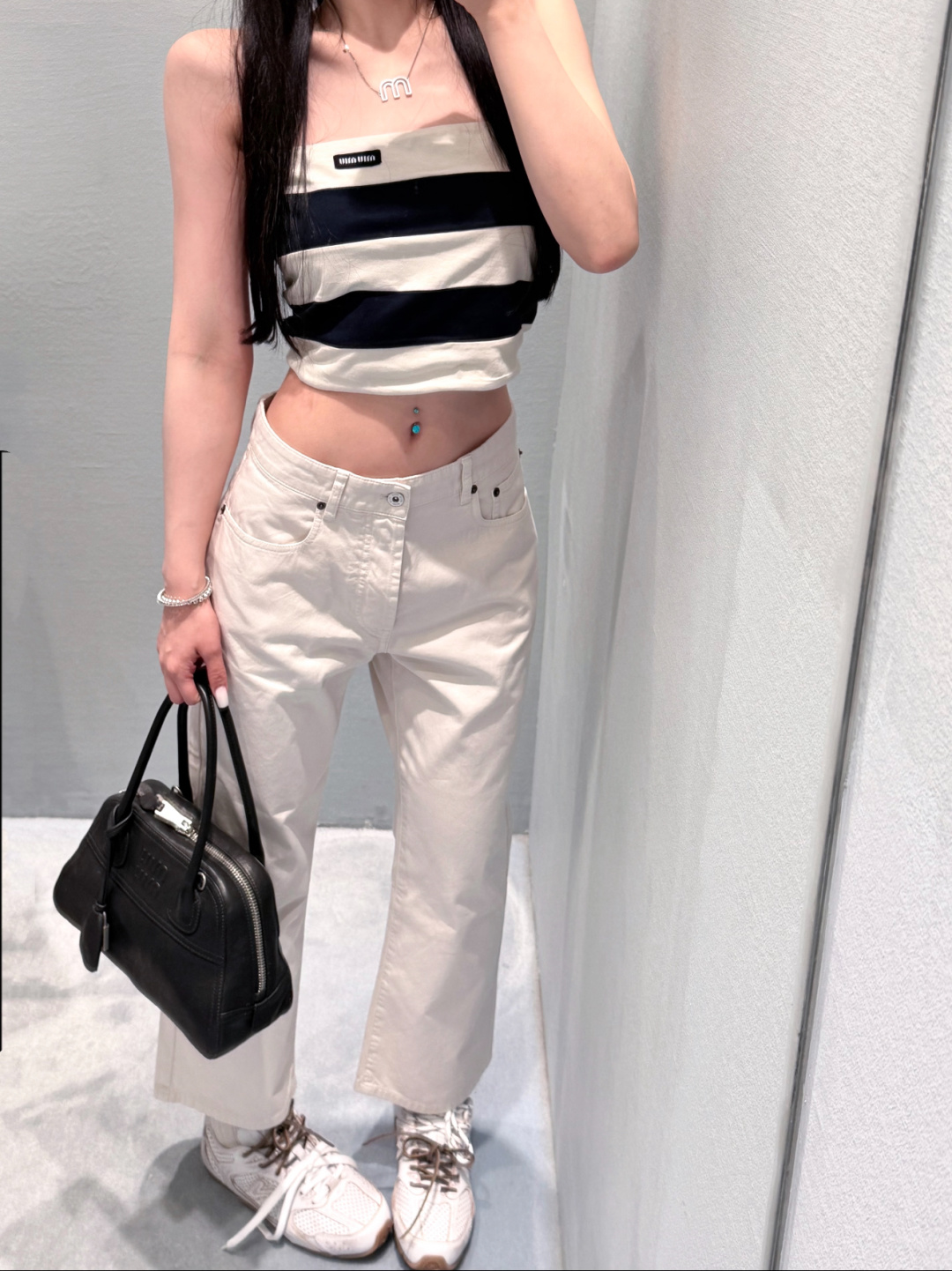 미우미우 여성 반팔 127793 Miu Miu T Shirt 썸네일 이미지