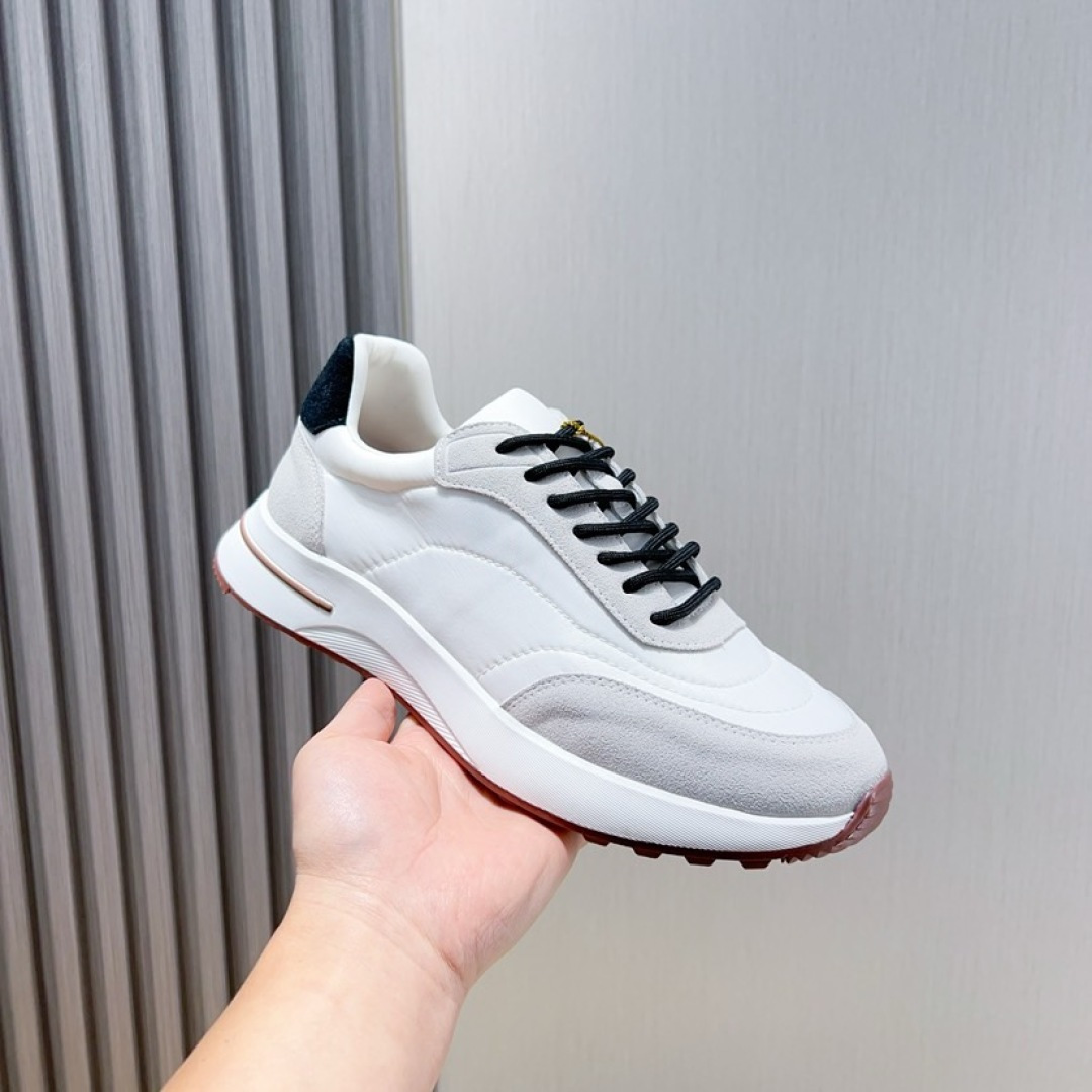 NO:271941,Factory 【loro piana】New Mokasin shoes are trendy all over the world, the official website is very popular, the upper is made of original fabric with top cowhide, original rubber sole, a classic work. The complex craftsmanship and careful structure make the shoes light and soft, making you walk comfortably and comfortable. It is very suitable for summer wear. Size 38-45. (45 custom made without return or exchange), loro piana, cowhide19860909工厂【loro piana】新款莫卡辛鞋潮爆全球,官网火爆热卖,鞋面采用原版布料搭配头层牛皮制成,原版橡胶鞋底,经典之作.繁复的匠艺工序、精心考究的结构,令鞋款轻盈而柔软,让您行走舒适自如.非常适合夏季穿着. 码数38-45.（45定做不退换）,,loro piana,cowhide,Men's shoes