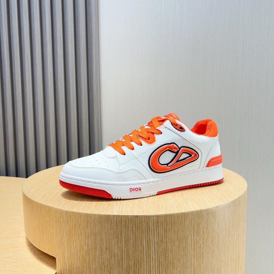 Dior Mid-Top Casual Sneakers: Classic Style, Dynamic Vibe, and Modern Touch 8 cmp i1744371767389 6045 0 6