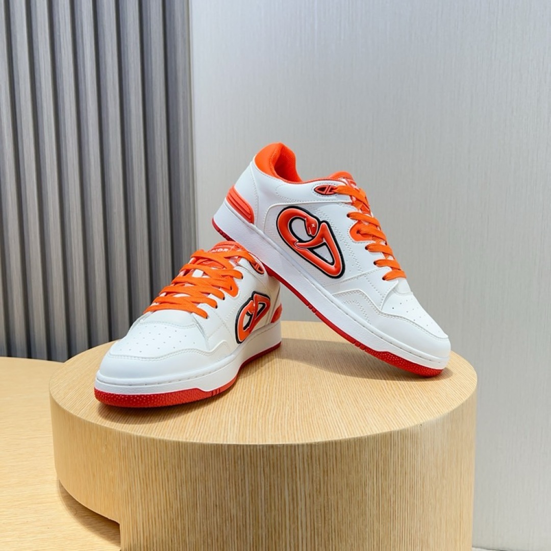 Dior Mid-Top Casual Sneakers: Classic Style, Dynamic Vibe, and Modern Touch 6 cmp i1744371767390 1934 0 4