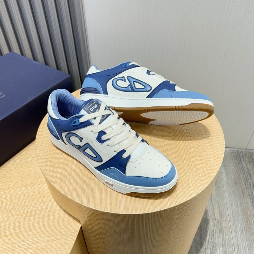 Dior CD Icon Leather Sneakers for Men, Fashionable and Versatile Design 4 cmp i1744371839155 7805 0 2