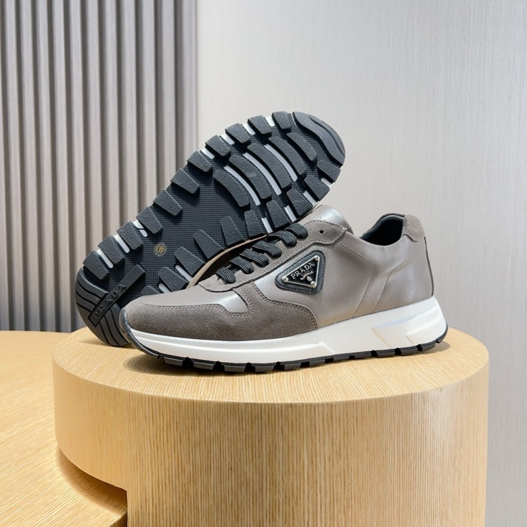 Prada Men's Leather and Suede Sneakers - Classic Style, Comfortable Fit 9 cmp i1744372031692 2007 0 7