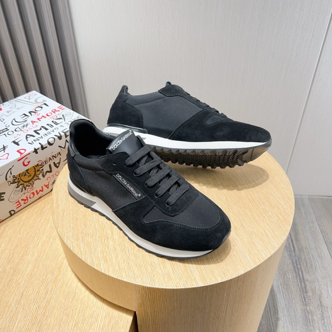 Dolce & Gabbana Men's Black Leather and Suede Fashion Sneakers 4 cmp i1744372094496 5967 0 2