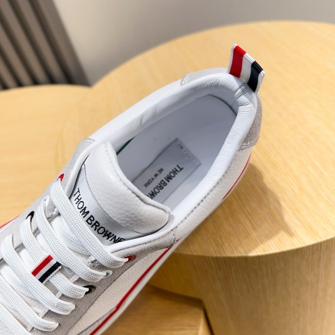 Thom Browne White Leather Sneakers with Signature Stripe Detail 5 cmp i1744652639874 2080 0 3