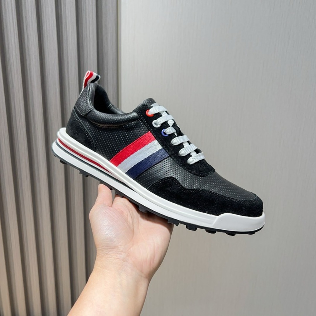 Thom Browne Men's Black Leather Sneakers with Signature Stripe Detail 3 cmp i1744653011362 2124 0 1