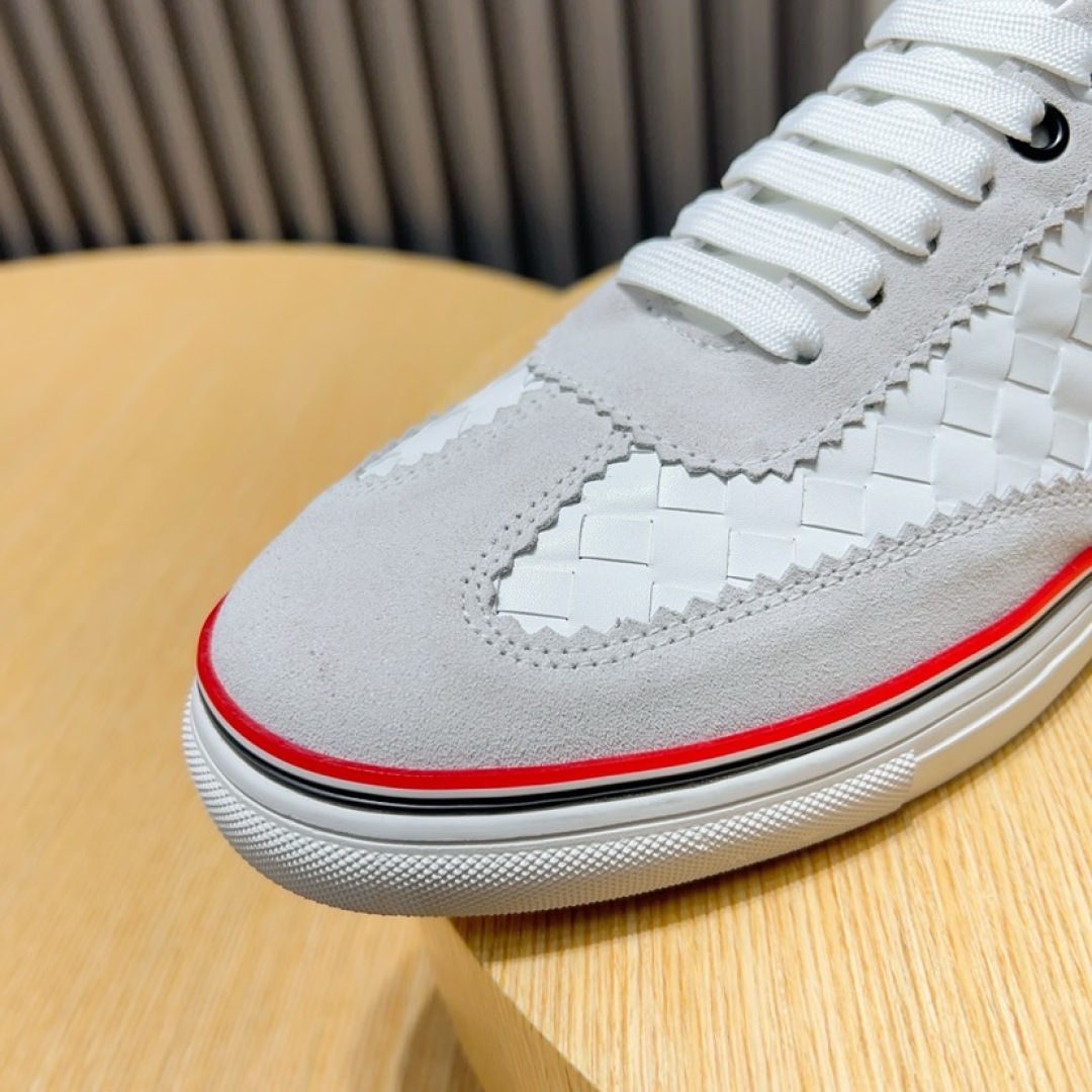 Thom Browne White Leather Sneakers with Signature Stripe Detail, Sizes 38-44 9 cmp i1744653201386 1527 0 7