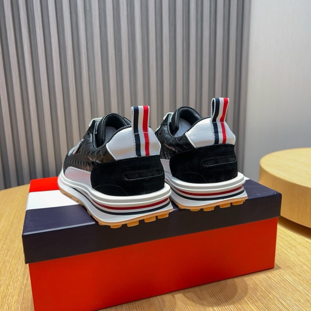 Thom Browne Leather Low-Top Sneakers with Signature Stripe Detail, Size 38-44 6 cmp i1744653271548 9216 0 4