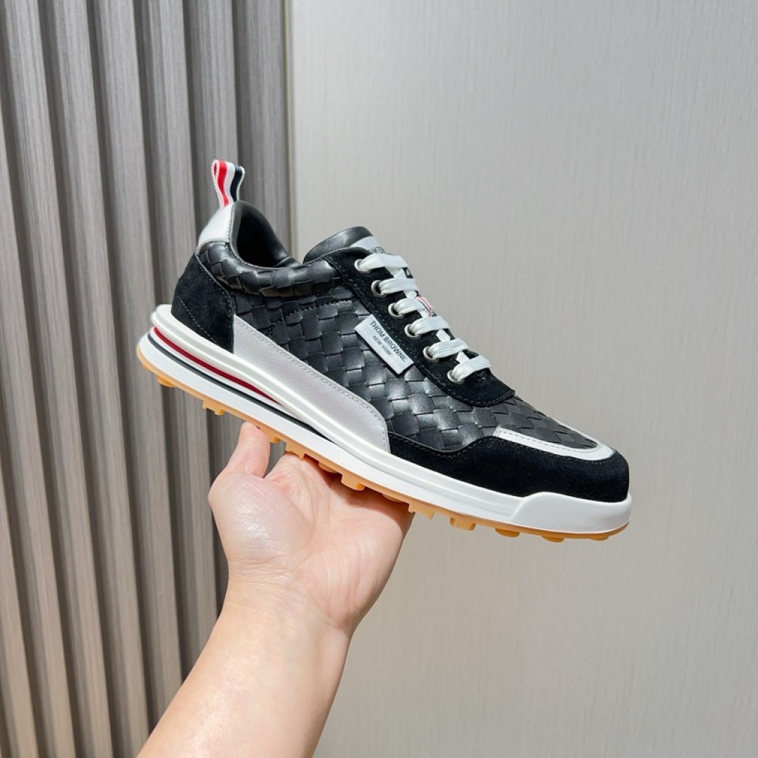 Thom Browne Leather Low-Top Sneakers with Signature Stripe Detail, Size 38-44 3 cmp i1744653271549 3769 0 1