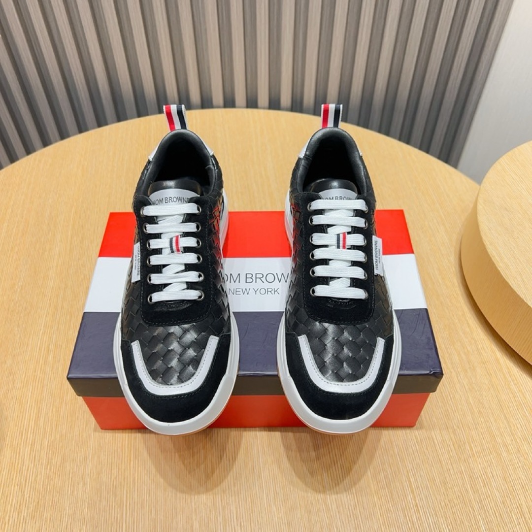 Thom Browne Leather Low-Top Sneakers with Signature Stripe Detail, Size 38-44 1 Thom Browne Leather Low-Top Sneakers with Signature Stripe Detail, Size 38-44