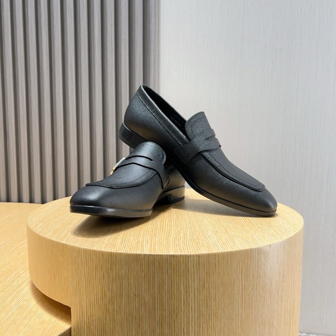 Ferragamo Men's Leather Loafers - Business Casual Dress Shoes, Sizes 38-44 8 cmp i1744654181203 6504 0 6
