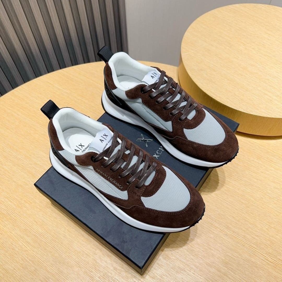 NO:344284,Factory [Armani] Armani's new fashionable men's sports shoes are carefully created to create an international brand. This casual shoe combines high-quality fabrics and exquisite craftsmanship. The upper is made of original mesh and fur!  Sheepskin foot pads. Lightweight TPU large sole, light and comfortable feet!  Fine workmanship, worthy of Size38-44 (45 custom made without return or exchange), Armani, Armani, Sneakers, Sheepskin19860909工厂【Armani】阿玛尼新款时尚男士运动鞋精心打造国际品牌 此款休闲鞋集优质面料与精湛工艺于一身,鞋面选用原版网布搭配翻毛皮制成！羊皮垫脚.轻质TPU大底,脚感轻便舒适！做工精细,值得拥有 Size38-44（45定做不退换）,,armani,armani,sneakers,sheepskin,Men's shoes