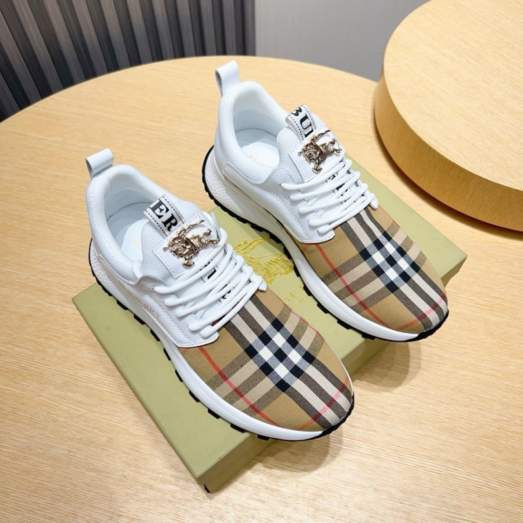 NO:350212,【BURBDRRY】The latest casual shoes in autumn, and the upper is selected from the top layer cowhide original fabric. The inner part is made of original mesh. The original fabric is copied, the original outsole, exquisite lines, no too much modification, and the elegant style is comfortable to put on the feet, the number of 38 to 44 sizes (customized for 45), burberry, cowhide19860909【BURBDRRY】秋季最新款休闲鞋、鞋面精选头层牛皮原版布料 内里选用原版网布 原版布料复制、原版大底,精美线条、没有过多修饰,显的大方风格、上脚舒服上挡次、码数38一44码（45定做）,,burberry,cowhide,Men's shoes