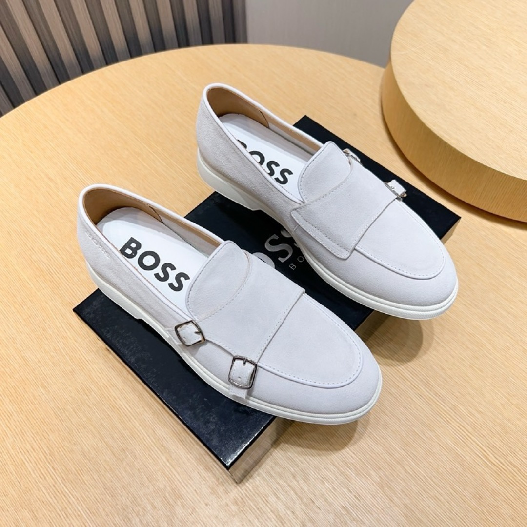 NO:350227,Factory [Boss] new men's footwear shoes. The new model of famous brands is grandly launched. It is shipped with a luxurious and high-end design. The upper is made of original fixed-top cowhide (cowhide inner footbed). The laminated design upper has clear lines and a lightweight rubber outsole. Light luxury style, the upper is breathable and not stuffy, simple and atmospheric, and the foot is comfortable and fashionable. Size38-44 (45 custom-made, no return or exchange), cowhide19860909工厂【Boss】新款男仕套脚鞋 知名品牌新款隆重上市 以奢华高端设计出货 鞋面原版定头层牛皮制作（牛皮内里垫脚） 叠层设计鞋面线条感层次分明,轻质橡胶大底.轻奢风格,鞋面透气不闷脚,简约大气,上脚舒适富有潮流感.Size38-44（45定做不退换）,,cowhide,Men's shoes