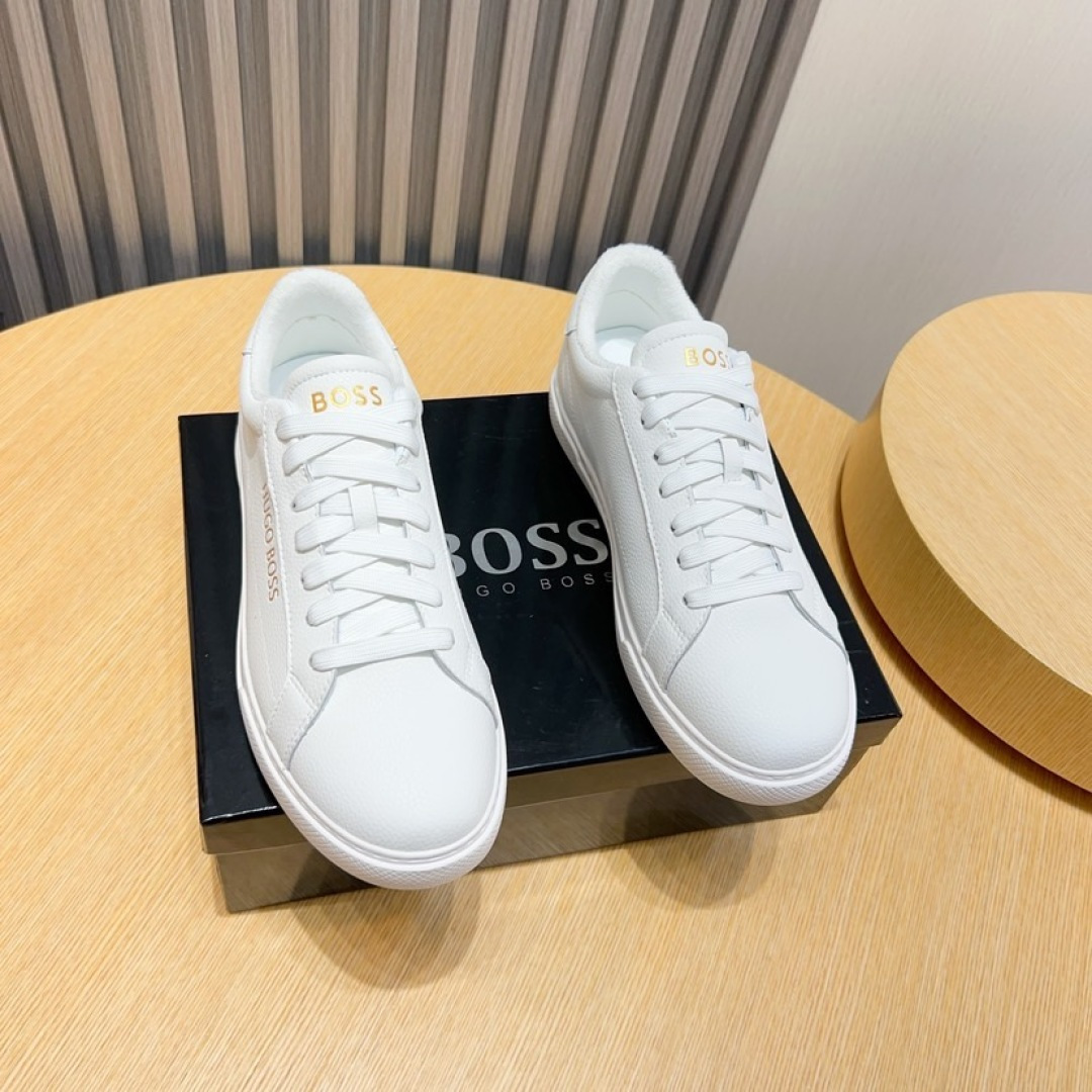 NO:711696,Factory [BOSS] new men's casual shoes. New models of well-known brands are grandly launched. They are shipped with luxurious and high-end designs. The uppers are made of original cowhide (sheepskin foot pads). The laminated design of the uppers has distinct lines and lightweight rubber outsole. Light luxury style, simple and elegant shoe shape, comfortable and trendy on the feet. Size38-44 (45 is custom-made and non-refundable),,cowhide,sheepskin19860909工厂【BOSS】新款男仕休闲鞋 知名品牌新款隆重上市 以奢华高端设计出货 鞋面选用原版牛皮制作（羊皮垫脚） 叠层设计鞋面线条感层次分明,轻质橡胶大底.轻奢风格,鞋型简约大气,上脚舒适富有潮流感.Size38-44（45定做不退换）,,cowhide,sheepskin,Men's shoes