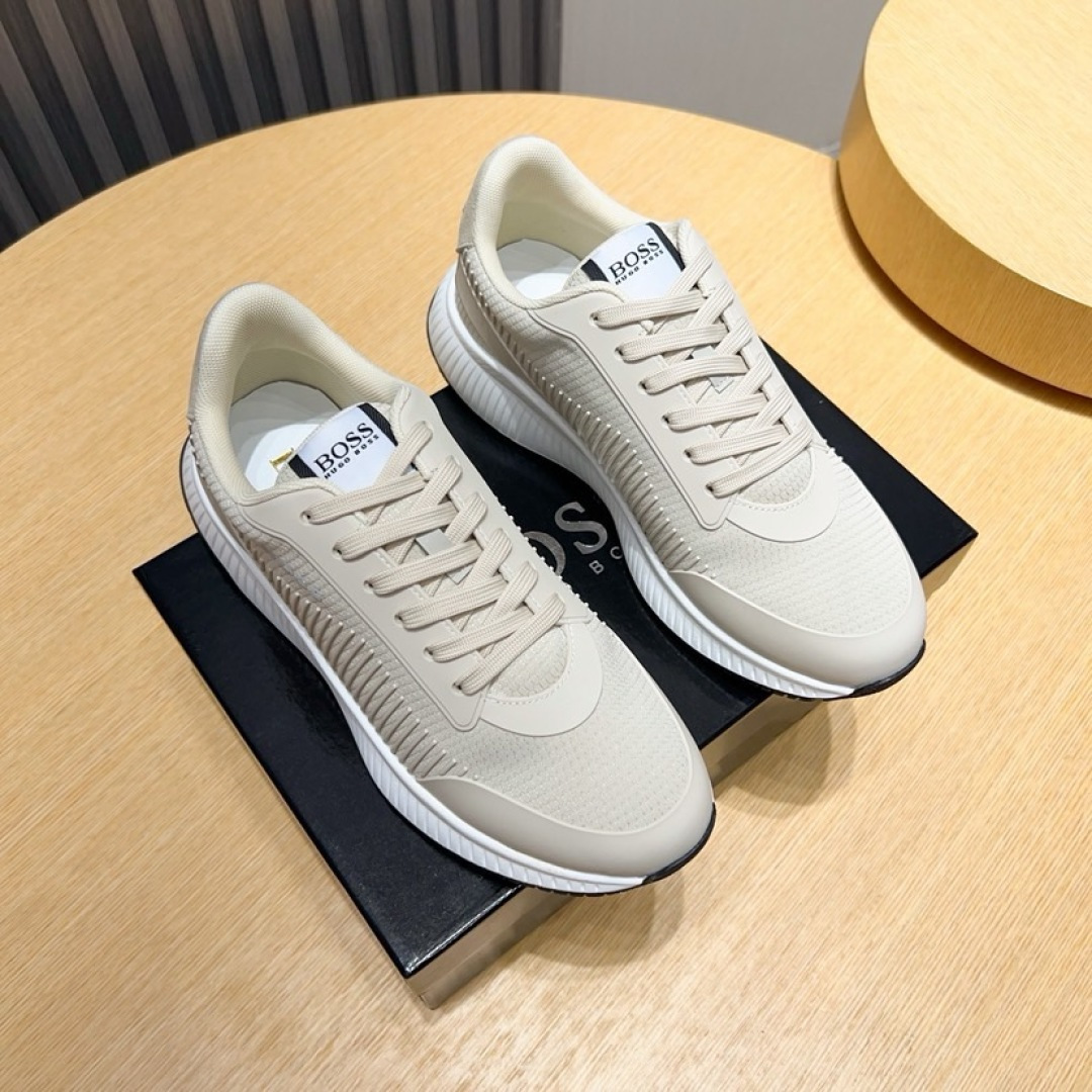 NO:828420,Real-price [BOSS] new men's sports shoes. The new model of the well-known sports brand is grandly launched. It is shipped with a luxurious and high-end design. The upper is made of original customized upper (sheepskin foot pads). The laminated design upper has distinct lines and a lightweight rubber outsole. Light luxury style, the upper is breathable and not stuffy, simple and elegant, comfortable and trendy on the foot. Size38-44 (custom-made for 45), sneakers, sheepskin19860909实价【BOSS】新款男仕运动鞋 知名运动品牌新款隆重上市 以奢华高端设计出货 鞋面采用原版定制鞋面（羊皮垫脚） 叠层设计鞋面线条感层次分明,轻质橡胶大底.轻奢风格,鞋面透气不闷脚,简约大气,上脚舒适富有潮流感.Size38-44（45定做）,,sneakers,sheepskin,Men's shoes