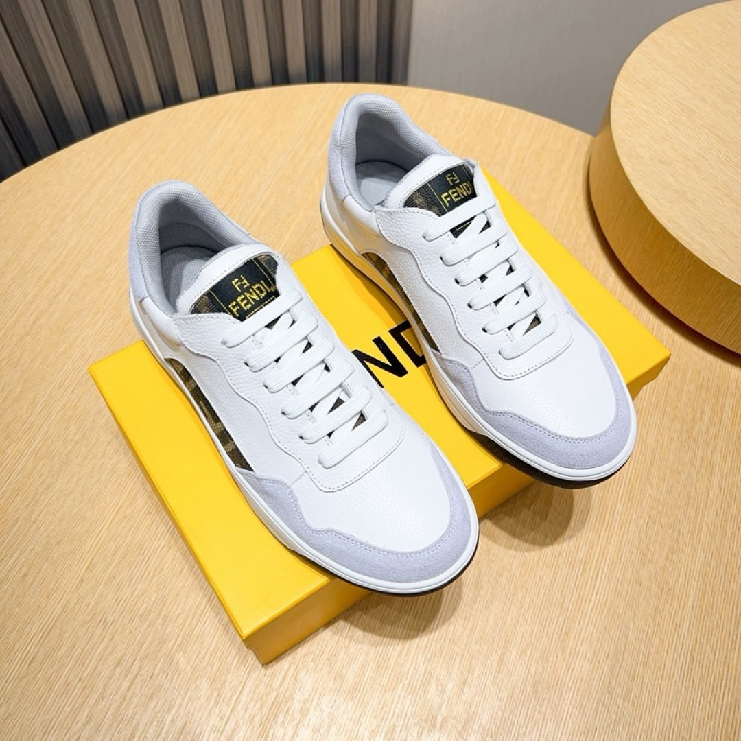 NO:828505,Real price [FENDl] Fendi’s little monster that is popular all over the world!  The most popular casual shoes this year, with perfect quality and wear-resistant outsole, the upper is made of first-layer cowhide, and the original inner lining is super comfortable for the upper foot. It is casual and versatile, suitable for various occasions, showing the magnanimity and extraordinaryness of men, showing the temperament of a big brand. Code number: 38~44 (45 custom-made), fendi, fendi, cowhide19860909实价【FENDl】芬迪风靡全球的小怪兽！今年最流行休闲鞋,品质完美做工耐磨大底,鞋面采用头层牛皮,原版内里垫脚,上脚超舒适,休闲百搭适合各种场合彰显男人的气度与非凡,尽显大牌气质码数38~44（45定做）,,fendi,fendi,cowhide,Men's shoes