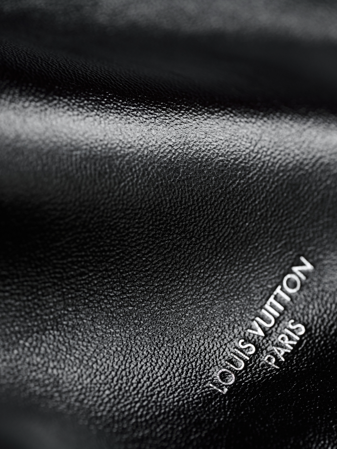 Luxury Black CarryAll Cargo Bag M24861, Italian Craftsmanship, Premium Leather 3 cmp i1748617034088 684 0 1