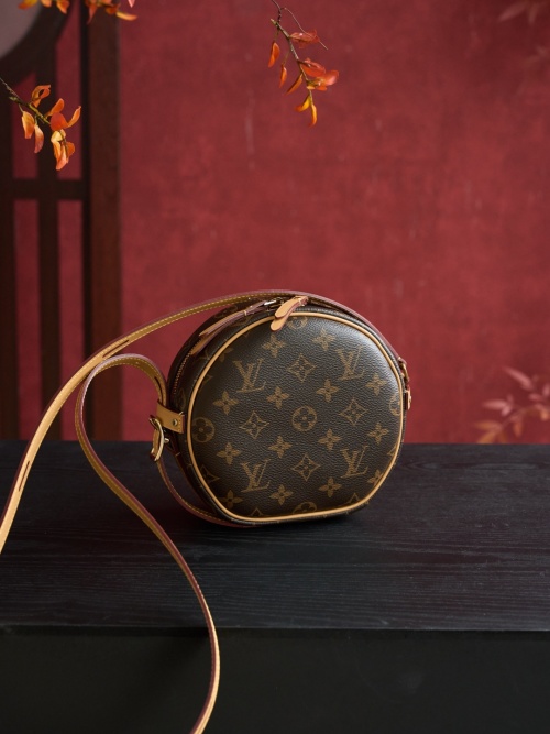 Louis Vuitton Boite Chapeau Souple Bag - Monogram Canvas - Crossbody Bag 1 Louis Vuitton Boite Chapeau Souple Bag - Monogram Canvas - Crossbody Bag