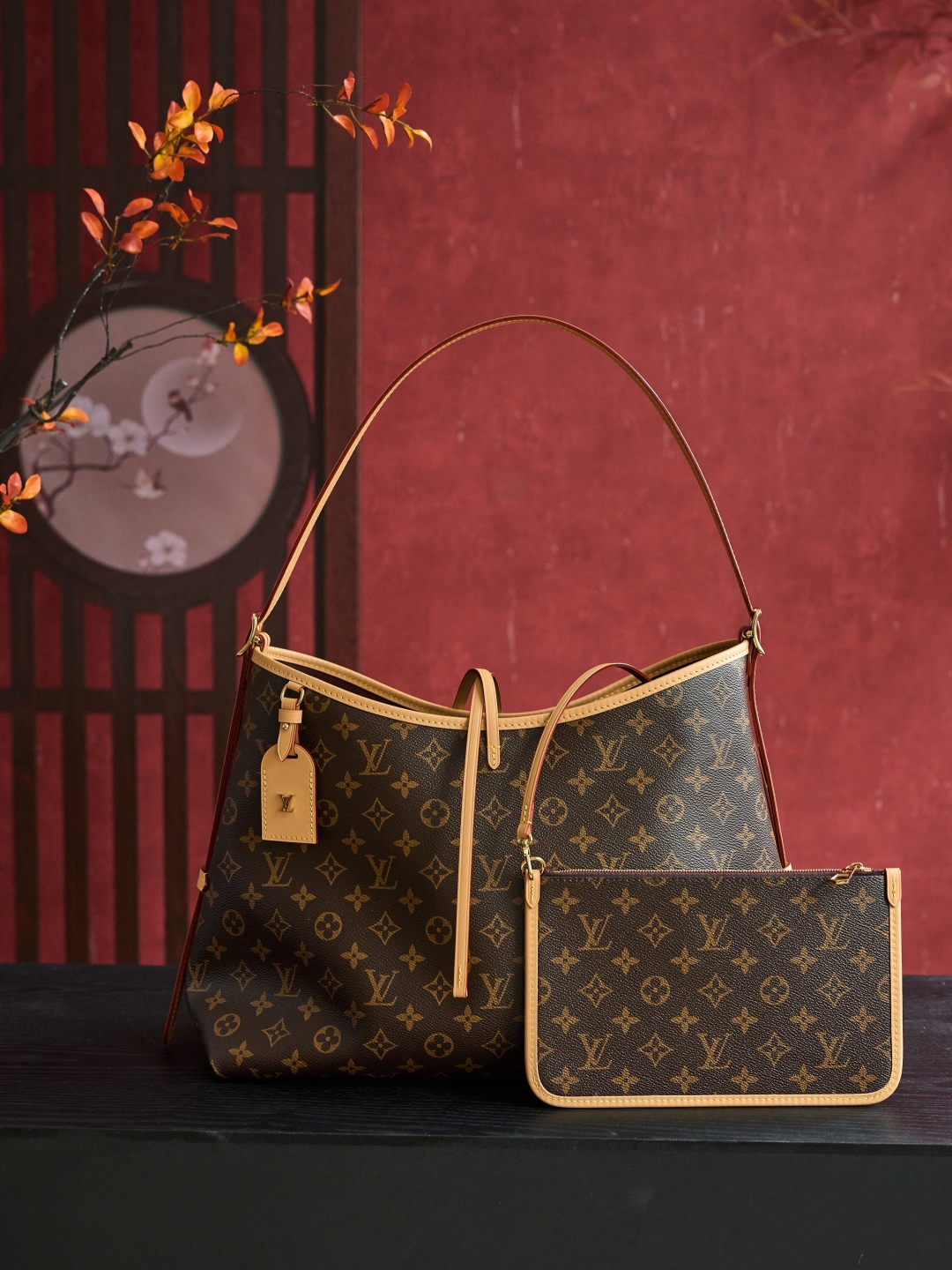 Louis Vuitton Carryall Medium Handtas Monogram Canvas met Verwijderbare Pouch