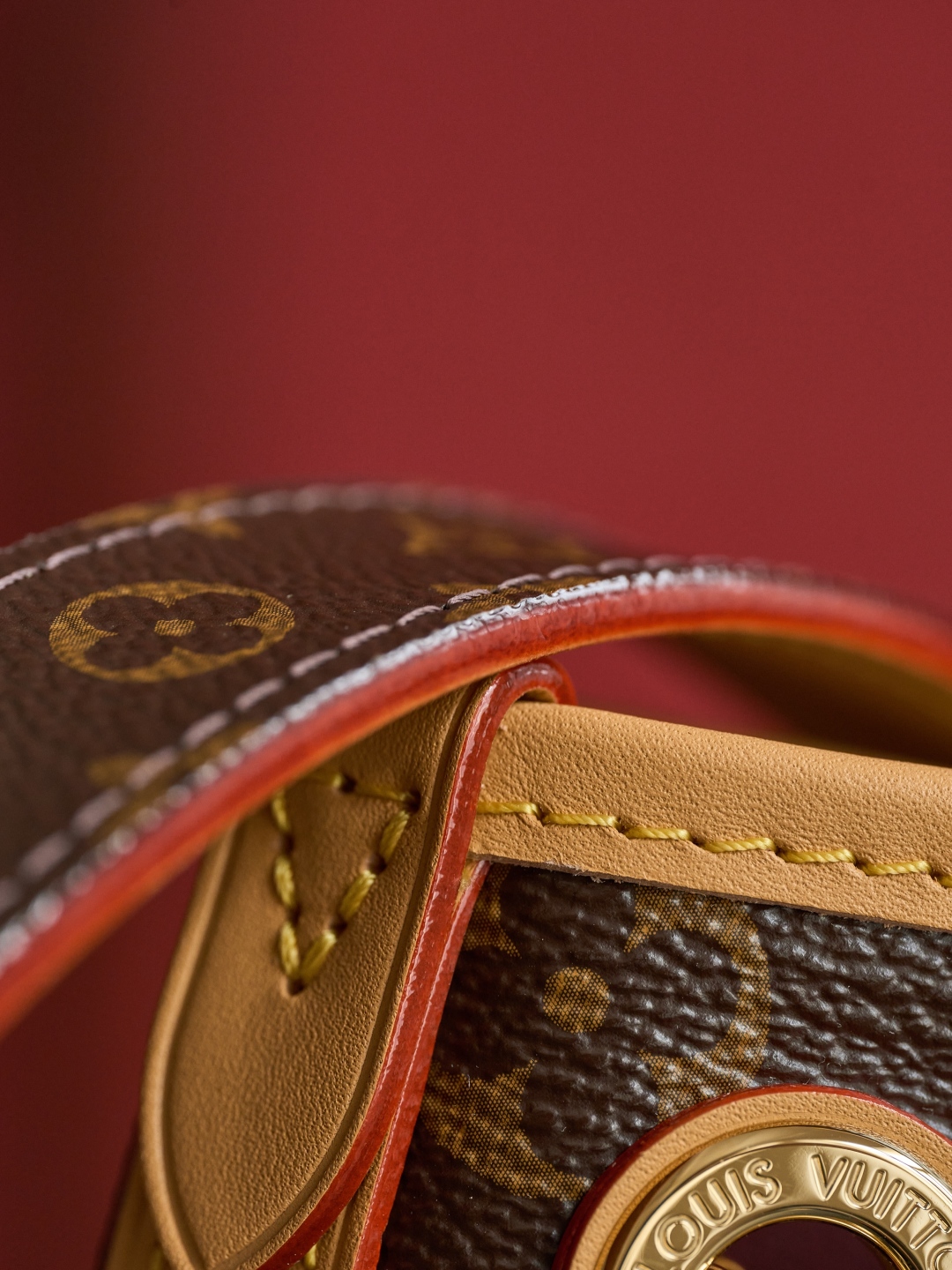Louis Vuitton Carryall BB Handbag: Authentic Monogram Canvas, Premium Quality 3 cmp i1749222597364 103 0 0
