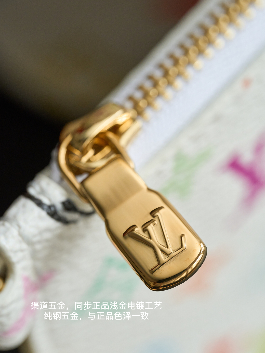 ALL IN BB Handbag M13089, Gold-Tone Hardware, Authentic Leather 4 cmp i1749223702447 6949 0 2