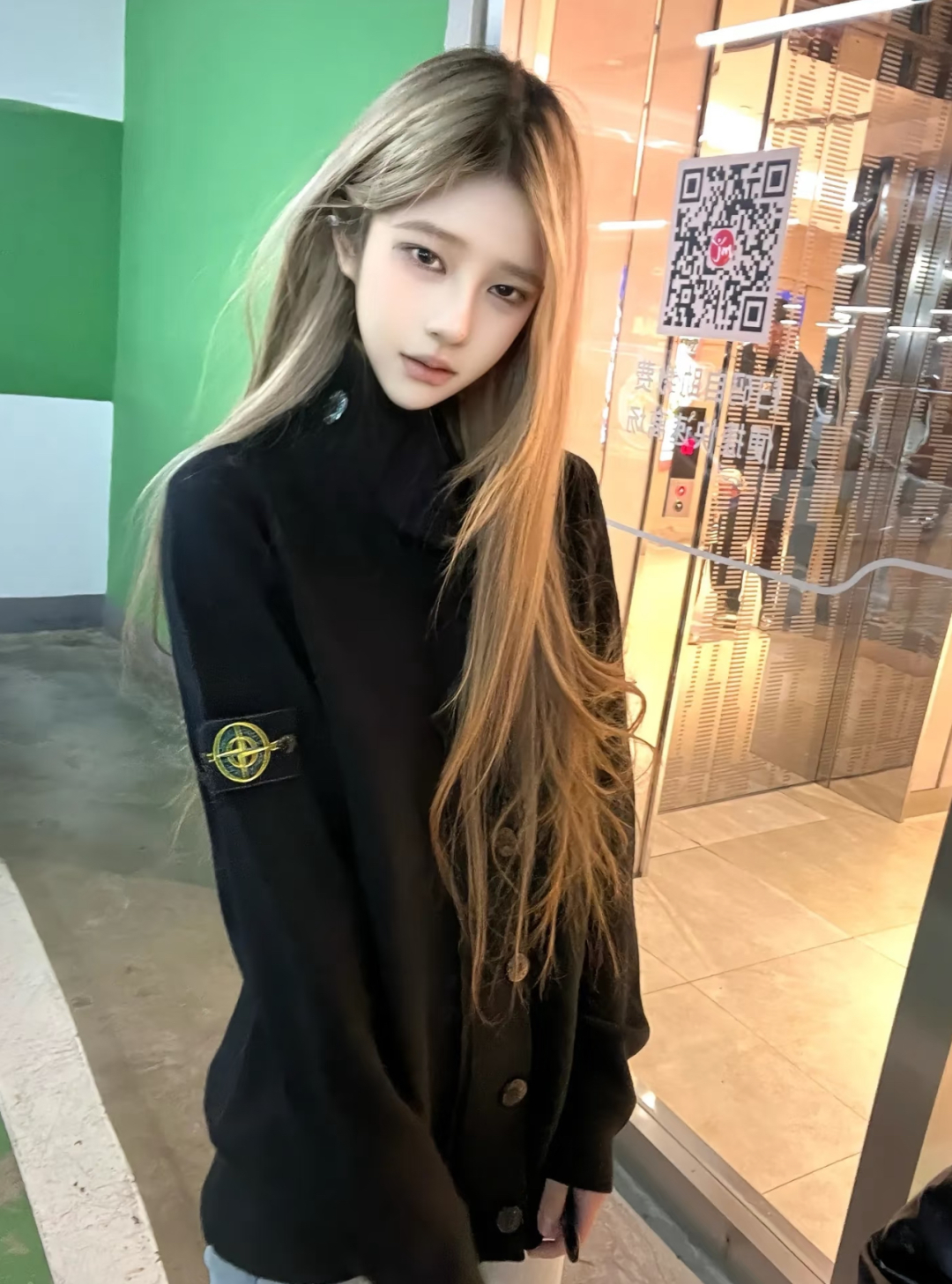𝐁𝐥𝐚𝐜𝐤
𝐁𝐥𝐚𝐜𝐤

很高级的调调 
不受束缚 宽松版型
真心显瘦 男女同款
拉上对象一起穿 甜死了 !!!