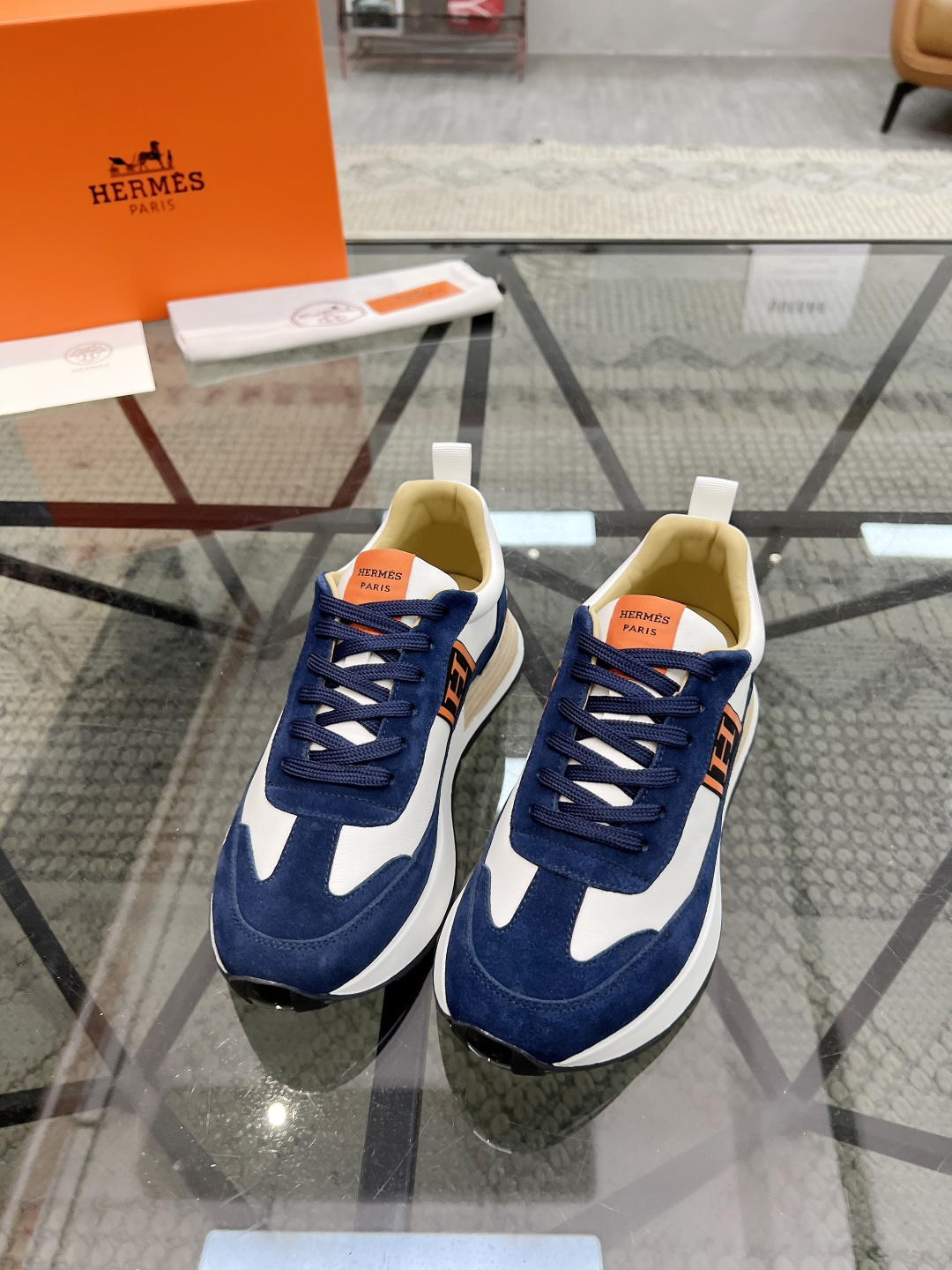 NO:222433,Brand HERMES original color matching, size 39-44 customized 38.45 price Material Hermes 2025 new model, boutique casual sports shoes, imported cowhide upper to create cowhide inner cowhide footbed, fashionable style, dynamic original Hermes comfortable sole, simple and generous sports and leisure, Hermes casual shoes, hermes, hermes, sneakers, cowhide19860909品牌HERMES 颜色原版配色 码数39-44定做38.45 价格 材质爱马仕2025新款 精品 休闲运动鞋 鞋面进口牛皮打造牛皮内里 牛皮垫脚 版型时尚 动感十足原版 爱马仕舒适大底 简洁大方运动休闲,爱马仕 休闲鞋,hermes,hermes,sneakers,cowhide,Men's shoes