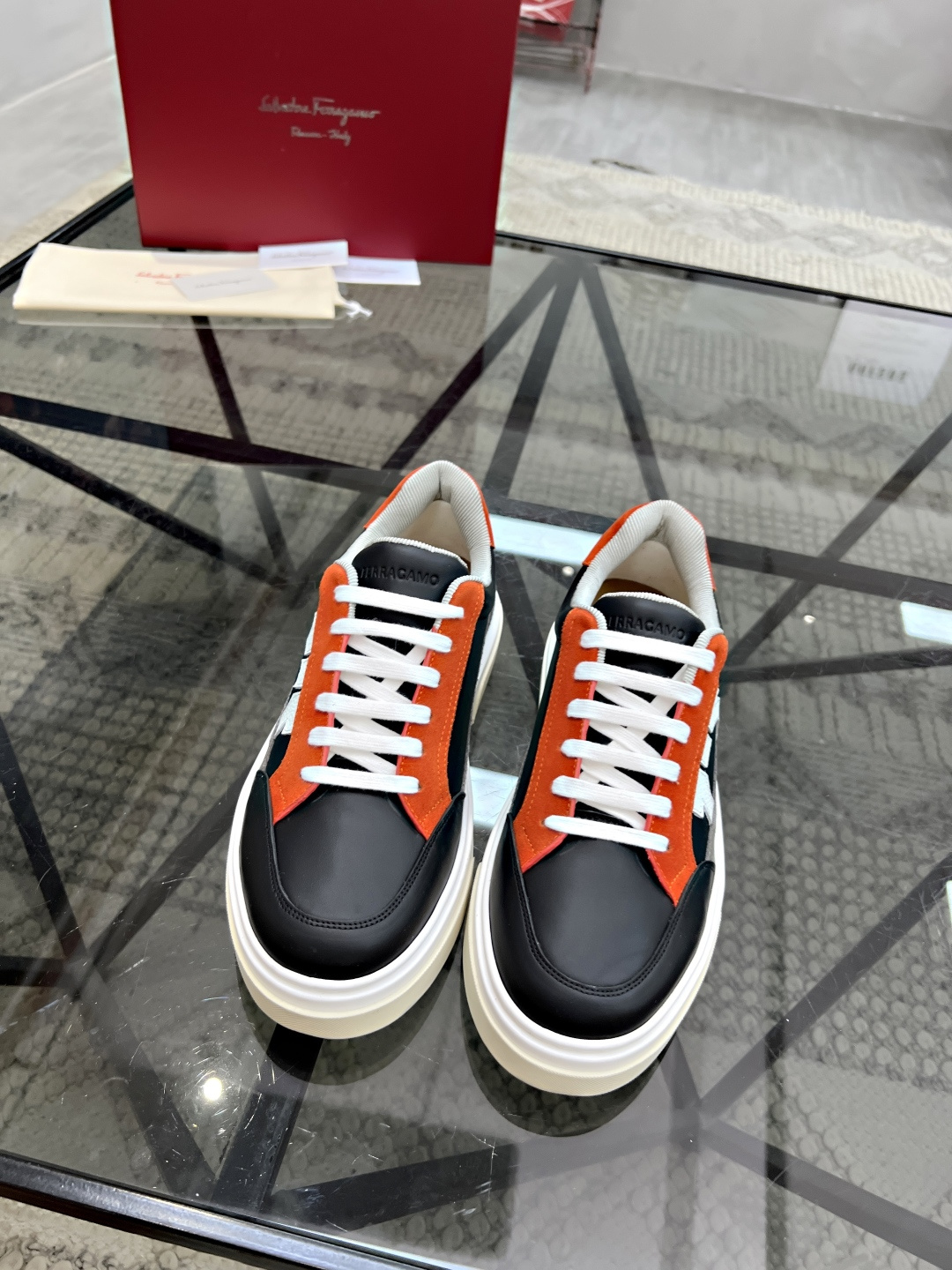 NO:223223,Brand Ferragamo Color original color matching Number 39-44 Customized 38.45 Price Material Ferragamo New product launch top version Original single quality regular shoe factory fashion trendy upper cowhide making luxury cowhide foot pad original Ferragamo outsole high-end quality worth owning, Ferragamo casual shoes, ferragamo, ferragamo, cowhide19860909品牌Ferragamo 颜色原版配色 码数39-44定做38.45 价格 材质菲拉格慕新品上市顶级版本 原单品质正规鞋厂出品时尚潮流范鞋面牛皮制作奢华牛皮垫脚原版菲拉格慕大底高端品质值得拥有,菲拉格慕 休闲鞋,ferragamo,ferragamo,cowhide,Men's shoes