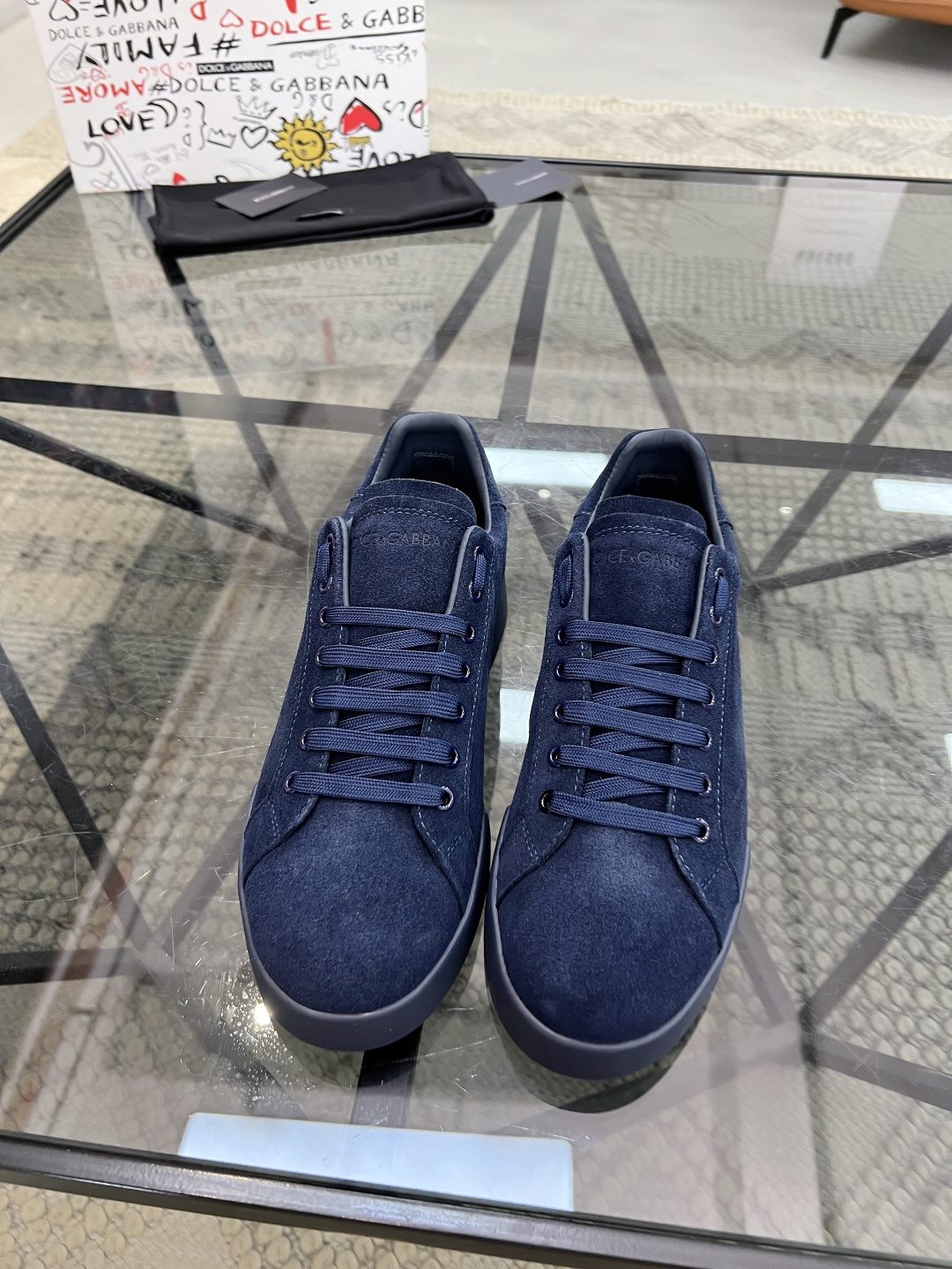 NO:338384,Brand D&G original color matching, size 38-45 custom made 46 price Material new products of Dolce & Gabbana casual shoes imported soft cowhide with 3D printed logo cowhide foot pad cowhide inner original outsole latest D&G logo on foot simple atmospheric, DG casual shoes, Dolce & Gabbana, Dolce & Gabbana, cowhide19860909品牌D&G 颜色原版配色 码数38-45定做46 价格 材质杜嘉班纳新品 休闲鞋鞋面进口柔软牛皮搭配搭配3D打印logo牛皮垫脚牛皮内里 原版大底 最新D&G logo上脚 简单 大气,DG休闲鞋,Dolce&Gabbana,Dolce&Gabbana,cowhide,Men's shoes