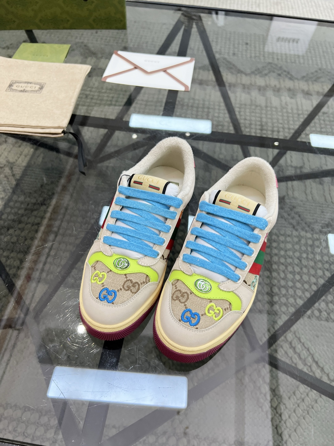 NO:341684,Brand G U C C I color original color matching Number of codes 35-3944 customized 40 price Material Guqi counter synchronizes new casual shoes!  High quality Top version 1:1 made fashionable and trendy details impeccable with imported calfskin made of soft and comfortable cowhide inner foot feeling comfortable and superior quality original outsole, Guqi casual shoes, cowhide19860909品牌G U C C I 颜色原版配色 码数35-3944定做40 价格 材质古奇专柜同步新品休闲鞋！高品质 顶级版本1:1制作时尚潮流细节无可挑剔采用进口小牛皮制作柔软舒适牛皮内里脚感舒适品质优越原版大底,古奇 休闲鞋,cowhide,Men's shoes