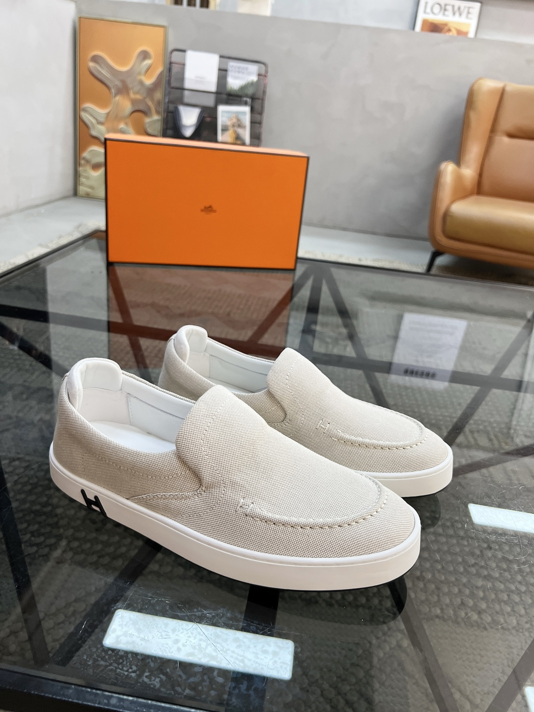 NO:340026,Brand HERMES original color matching, code number 39-44 customized 38.45 price Material Hermes 2025 new model boutique casual shoes upper cowhide creates full cowhide footbed cowhide inner style fashionable dynamic original Hermes comfortable sole Simple and generous sports and leisure, Hermes casual shoes, hermes, hermes, cowhide19860909品牌HERMES 颜色原版配色 码数39-44定做38.45 价格 材质爱马仕2025新款 精品 休闲鞋 鞋面牛皮打造全牛皮垫脚牛皮内里版型时尚 动感十足原版 爱马仕舒适大底 简洁大方运动休闲,爱马仕 休闲鞋,hermes,hermes,cowhide,Men's shoes