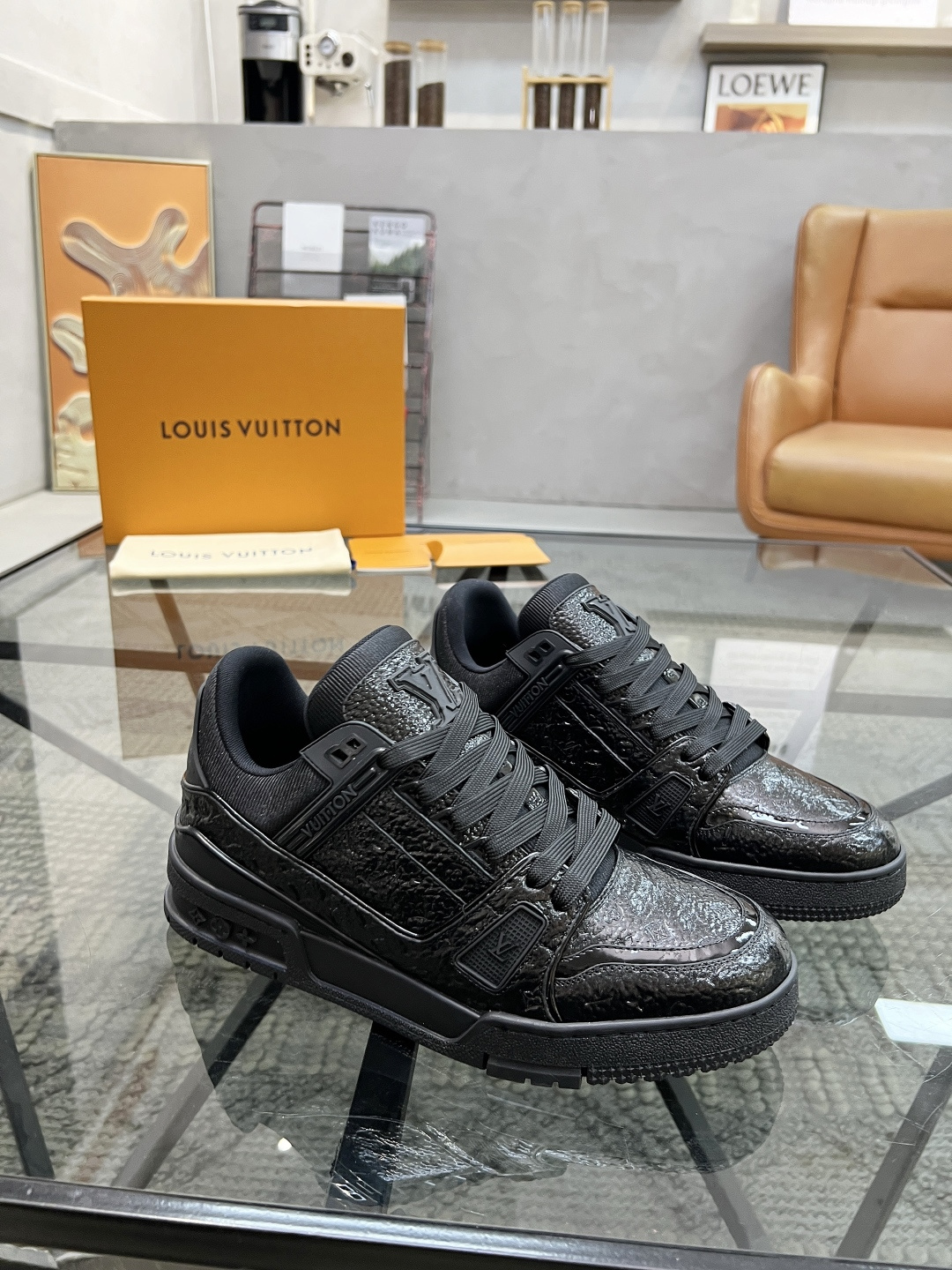 NO:340949,Brand LOUIS VUITTON original color matching code number 39-44 customized 38.45.46 price Material new Louis Vuitton casual shoes!  High-quality Labon craft upper is made of cowhide with original material LV Comfortable breathable mesh cloth Neli mesh cloth footbed style Simple and atmospheric LV original outsole, Louis Vuitton, louis vuitton, louis vuitton, louis vuitton, louis vuitton, cowhide19860909品牌LOUIS VUITTON 颜色原版配色 码数39-44定做38.45.46 价格 材质路易威登新款 休闲鞋！高品质拉邦工艺鞋面采用牛皮搭配原版材质LV 舒适透气网布内里网布垫脚版型时尚 简单大气LV原版大底,路易威登,louis vuitton,louis vuitton,louis vuitton,cowhide,Men's shoes