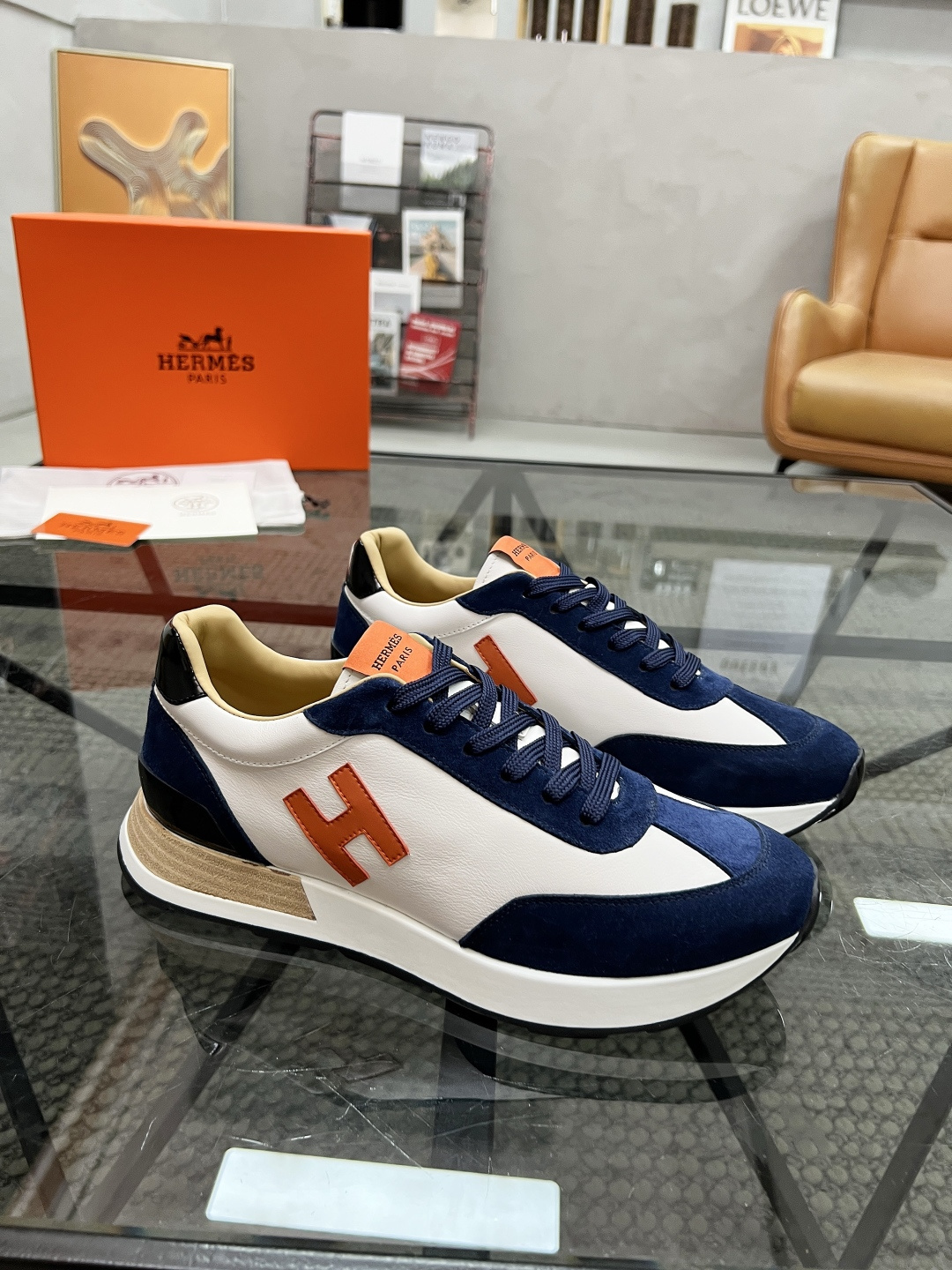 NO:341315,Brand HERMES original color matching, size 39-44 customized 38.45 price Material Hermes 2025 new model, boutique casual sports shoes, imported cowhide upper to create cowhide inner cowhide footbed, fashionable style, dynamic original Hermes comfortable sole, simple and generous sports and leisure, Hermes casual shoes, hermes, hermes, sneakers, cowhide19860909品牌HERMES 颜色原版配色 码数39-44定做38.45 价格 材质爱马仕2025新款 精品 休闲运动鞋 鞋面进口牛皮打造牛皮内里 牛皮垫脚 版型时尚 动感十足原版 爱马仕舒适大底 简洁大方运动休闲,爱马仕 休闲鞋,hermes,hermes,sneakers,cowhide,Men's shoes