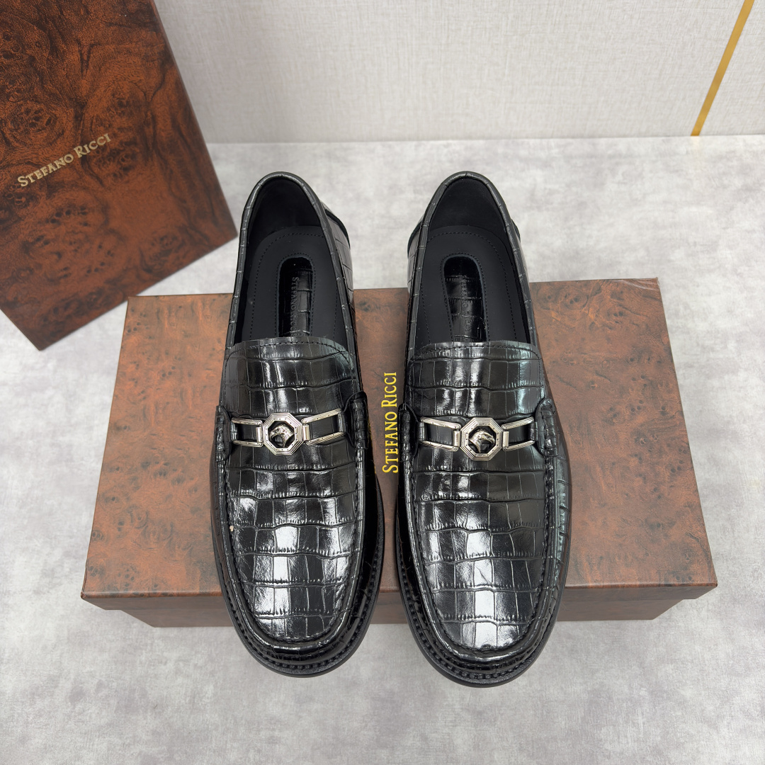 NO:587168,stefano ricci crocodile leather men's casual leather shoes ~ high-end luxury brand, men's casual leather shoes, original imported leather, high-end and delicate texture, full calfskin fabric inside, soft against the skin, simple but not simple, full of retro feel, I like it more and more!  Size39-44 (45.46 customized), Stephen, cowhide, crocodile skin19860909stefano ricci史蒂芬鳄鱼皮男士休闲皮鞋～高端奢侈品牌,男士休闲皮鞋,原版进口皮,质感高端细腻,内里全小牛皮面料,贴肤柔软,简约不简单,复古感十足,越穿越喜欢！ Size39-44（45.46定制）,史蒂芬,cowhide,crocodile skin,Men's shoes