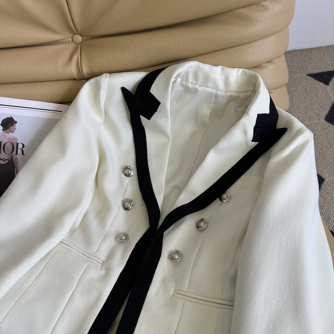 “25SS Bal* 25 Autumn Winter Coloured Suit Coat Classic Brand Button Fashionable Retro Style” - 图片 2