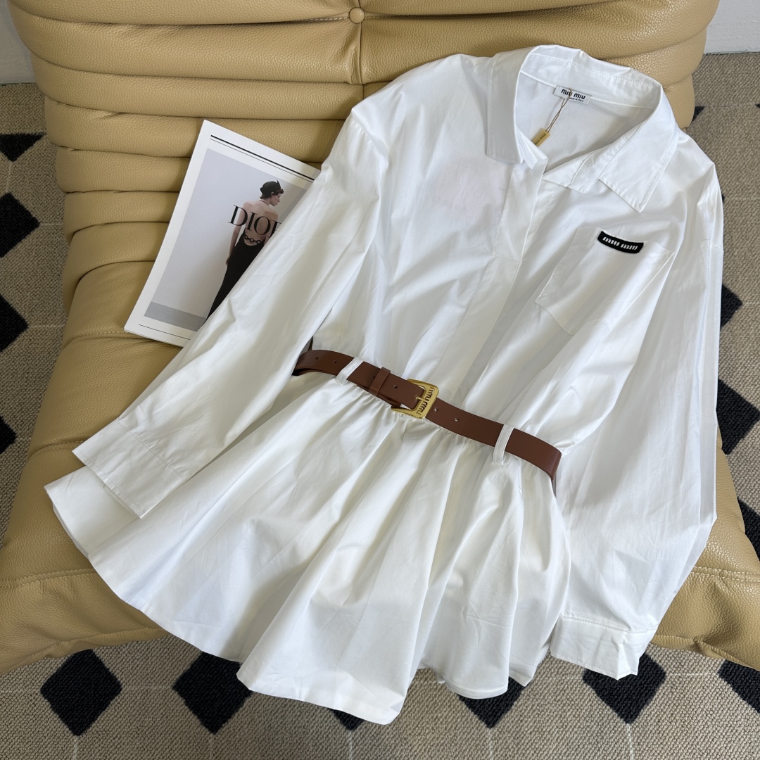 “Stylish First-Class Shirt Dress for Early Autumn with Waist Belt – Fashionable and Versatile” - 图片 1